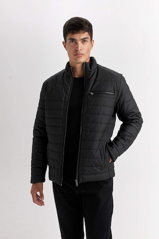 DeFacto Su İtici Slim Fit Suni Deri Mont Dar Kesim Dik Yaka Fermuarlı Cepli B3568AX25SPBK27