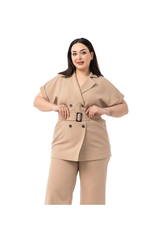 Büyük Beden Kruvaze Kemerli Yarım Kollu Vizon Ceket Pantolon İkili Takım Vizon