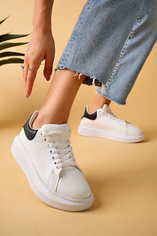 Luis A Costa Lc101 Beyaz Arka Siyah Bağcıklı Kadın Ayakkabı Renkli