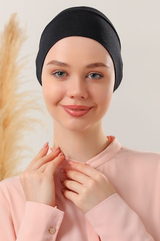 Melodi Scarf Kadın Tesettür Pratik Hazır Geçme Bone Geçmeli Bone Siyah Siyah-siyah Siyah