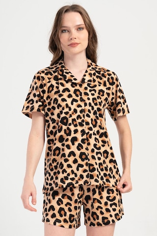 Kadın Kısa Kol Gömlek Yaka Önden Düğmeli Leopar Şortlu Pijama Takım C3t0n1o904 LEOPAR