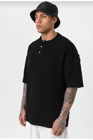 Siyah Düğmeli Yaka Oversize Tshirt Siyah