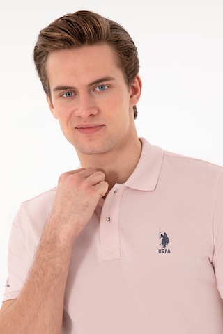 U.S. Polo Assn. Erkek Slim Fit Polo Yaka Pudra Basic Tişört 50298041-VR042