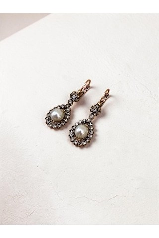 Kristal Taşlı Papatya Figür İnci Sallantılı Küpe Beyaz 78159879