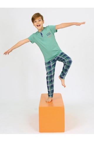 Vitmo Erkek Çocuk Kısa Kollu %100 Pamuklu Düğme Detaylı Cool Boy Pijama Takımı ÇAĞLA Çağla Yeşili
