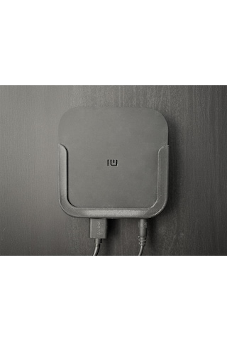 Lexroo Xiaomi Mi Tv Box S İle Uyumlu Duvar Montaj Aparatı Dayanıklı Plastik Tutucu