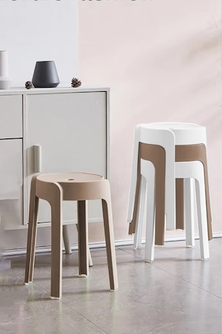 Kaymaz Ayaklı İçiçe Geçebilen Plastik Tabure 4 Adet Latte-beyaz