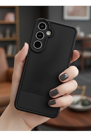 Samsung Galaxy A35 İçin Uyumlu Premium Karbon Fiber Desenli Darbe Emici Siyah Telefon Kılıfı