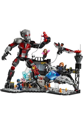 LEGO® Marvel Kaptan Amerika: Kahramanların Savaşı Aksiyon Savaşı 76314 - 8 Minifigür İçeren Yaratıcı Oyuncak Yapım Seti (736 Parça)