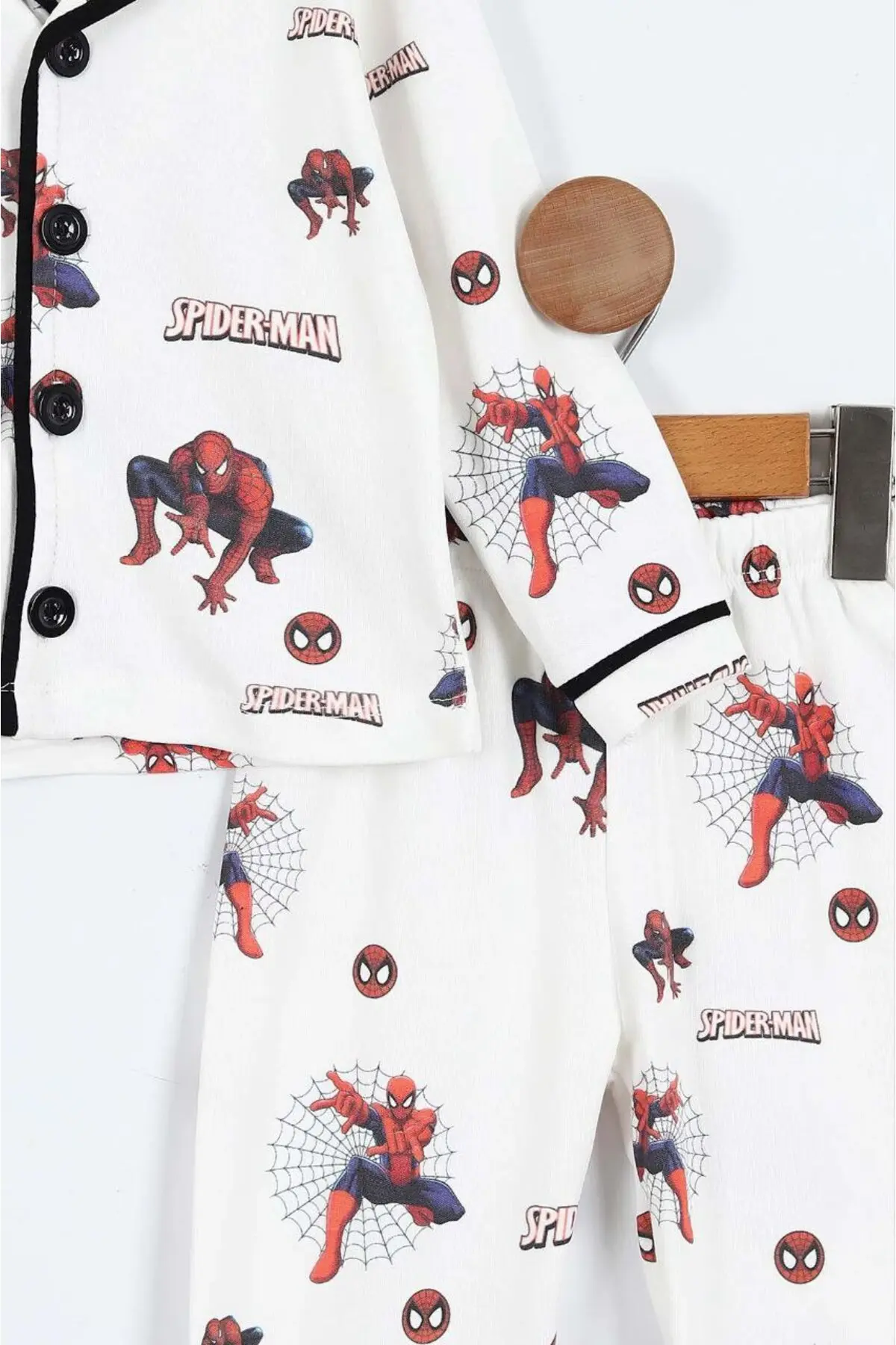 Dolaş Kids Örümcek Adam Lisanslı Çocuk Pijama Takımı Beyaz