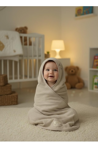 Bambu Antibakteriyel Bebek Nakışlı Havlu Kundak 75x75 Ve Kese Bambu Antibakteriyel Bebek Nakışlı Havlu Kundak 75x75 Ve Kese Bej
