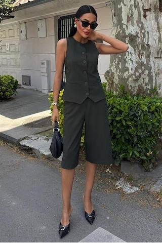 Midi Şortlu Ve Yelekli Viscon Takım 10167 Çağla