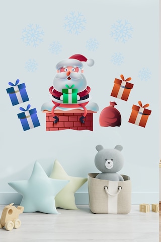 Crevidi Evin Bacasında Oturan Sevimli Noel Baba Çocuk Odası Duvar