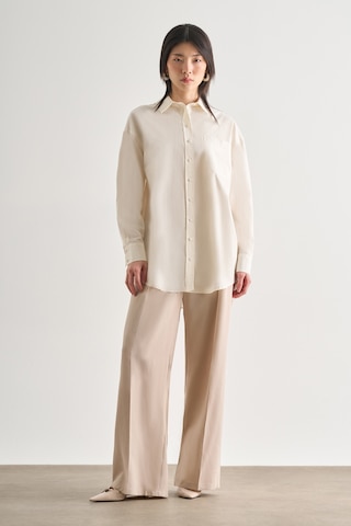 Mizalle Premium Saf Pamuk Ekru Oversize Gömlek Ekru