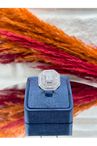 925 Ayar Gümüş Pırlanta Montürlü İri Boy Baget Trend Kadın Yüzük Gümüş
