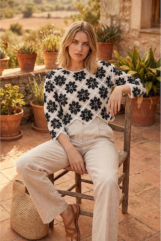 Sayzen Your Shine Çiçek Desenli Dantel Işleme Crop Sayzen Çiçek Desenli Dantel Işleme Crop Beyaz