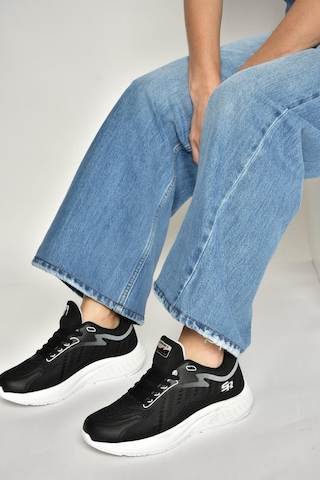 Fox Shoes Y702500804 Siyah Kumaş Kalın Tabanlı Spor Ayakkabı Sneakers Siyah