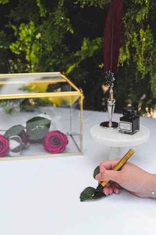 Cam Kart Kutusu Geometrik Fanus Pirinç & Gold