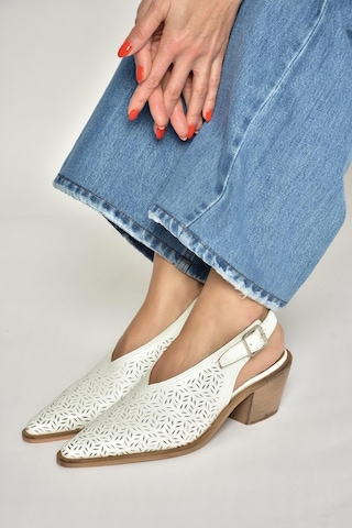 Fox Shoes Y654300403 Beyaz Hakiki Deri Süet Klın Topuklu Kadın Ayakkabı Beyaz