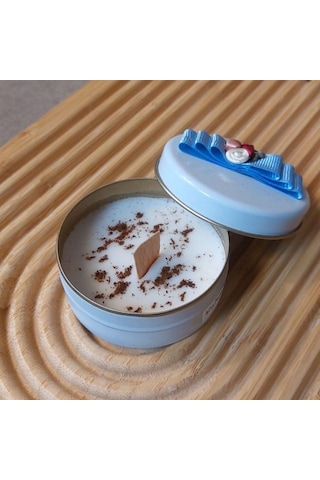 Uretti - Ayşe 7362 1799 El Yapımı Kahve Kokulu Metal Kutuda Mum - 3 X 7 Cm Beyaz