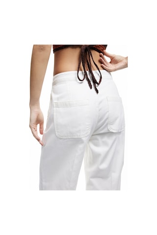 Koton Yüksek Bel Pamuklu Rahat Kalıp Düğme Detaylı Geniş Paça Pantolon - Wide Leg Jean Beyaz 5sal40046mw Beyaz