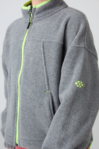 Tommy Life Gri Melanj Kalın Yumuşak Dokulu Standart Fit Nakışlı Polar Kız Çocuk Sweatshirt - 75157 Gri Melanj