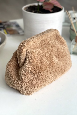 El Yapımı Taba Rengi Teddy Yün Örgü El Çantası Taba