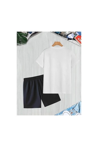 Medinenur Zar Baskılı T-shirt Short Bol Paça Rahat Kalıp Siyah Alt Siyah Üst Short Takım Beyaz