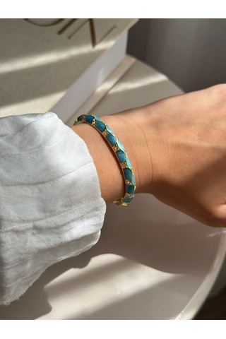 Taş Detaylı Mavi Mineli Altın Kaplama Kelepçe Bilezik Işıltılı Kadın Çelik Takı Altın