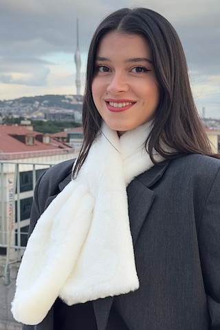 Mollycrush Peluş Yumuşak Soft Atkı Kışlık Suni Kürklü Beyaz Kadın Atkısı Beyaz