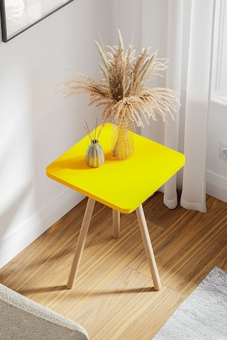 İntergo Kare Tasarımlı Ahşap Ayaklı Tekli Zigon Sehpa Sarı