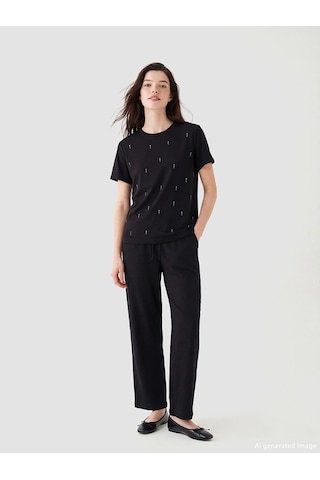 Lcw Comfort Siyah Bisiklet Yaka Taşlı Kadın Tişört
