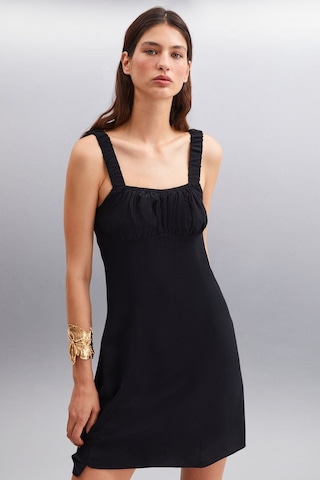 GRIMELANGE Erıdanıa Kadın Maroken Dokuma Kumaşlı Göğüs Kuplu Romantik Yaka Mini Siyah Elbise Siyah