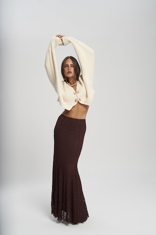 Veylia Uzun Bordo Dantel Etek Bordo