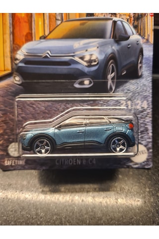 Matchbox 1/64 Citroen E C4 European Streets