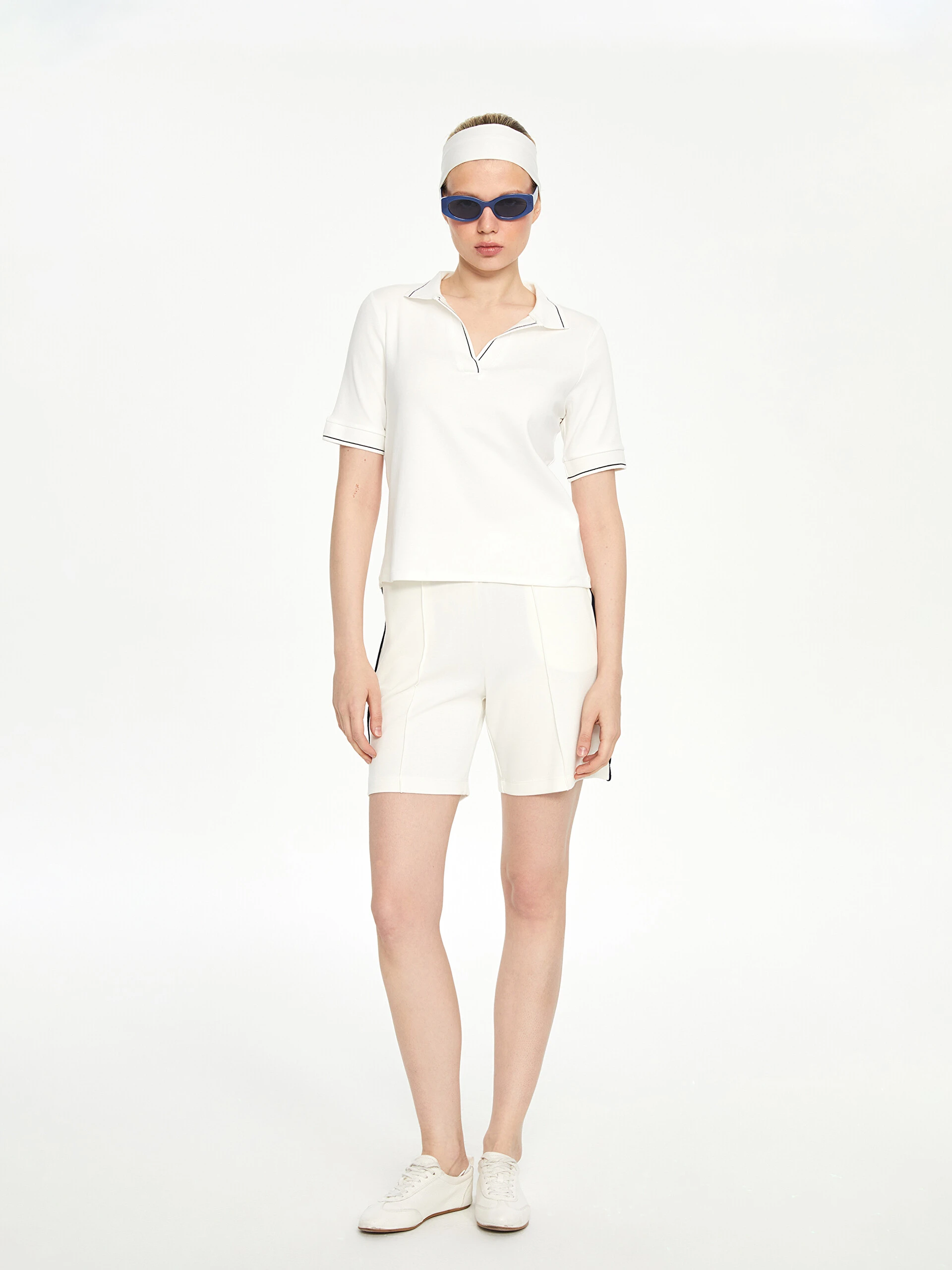 Lc Waikiki Lcwaıkıkı Classic Beyaz Polo Yaka Kadın Tişört