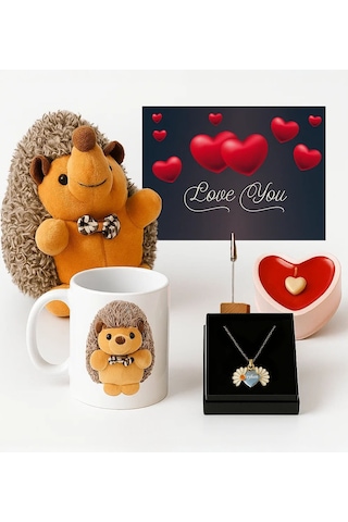 Bk Gift Kişiye Özel Kirpi Ayıcık & Kupa & Mum & Papatya Kolye & Ahşap Not Tutacağı Hediye Seti, Arkadaşa Hediye