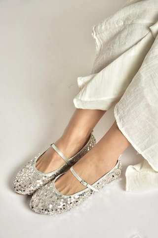 Fox Shoes Y250322040 Gümüş Kumaş Pullu Kadın Babet Gümüş