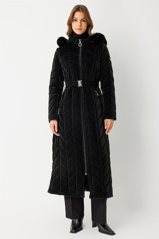 Kapitone Tam Boy Kaban Siyah Siyah