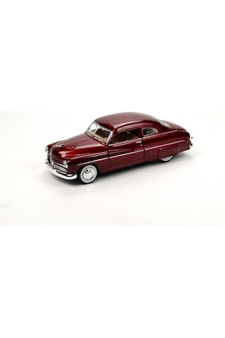 Motormax 1949 Mercury Coupe 1/24 Bordo Model Araba