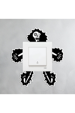 Cajuart Elektrik Çarpılmış İskelet Ahşap Priz Sticker Dekor Süs