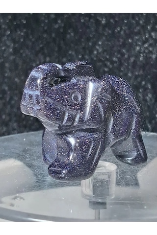 Beautiful Stones Doğal Aventurin Taşından Fil Heykelciği 25-30 Gr. Çeviri Notu: "heykelciği" Kelimesi Türkçede "heykel