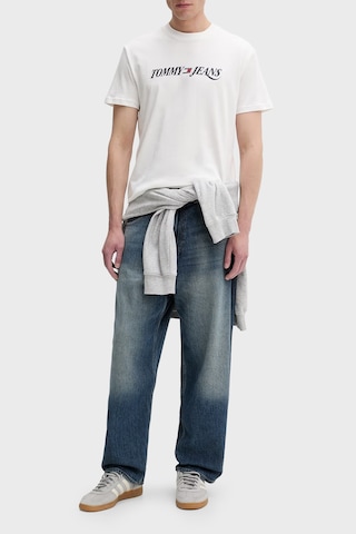Tommy Jeans Logolu Pamuklu Regular Fit Bisiklet Yaka T Shirt Erkek T Shirt Dm0dm22548 Ybl Beyaz