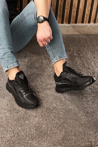 Günlük Erkek Sneaker Fileli Bağcıklı Kalın Tabanlı Rahat Spor Ayakkabı 4267 Siyah-siyah
