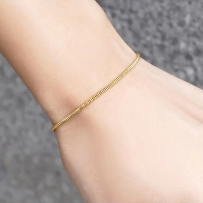 İtalyan Çelik Bileklik Orta Kalınlık Unisex Ürün Hediyelik Bileklik Çelik Sarı Gold Renk Tek Ebat Diğer