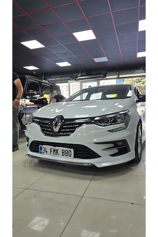 Megane 4 Ön Tampon Eki Karlık Beyaz Renk Kodu 369 Boyalı Plastik