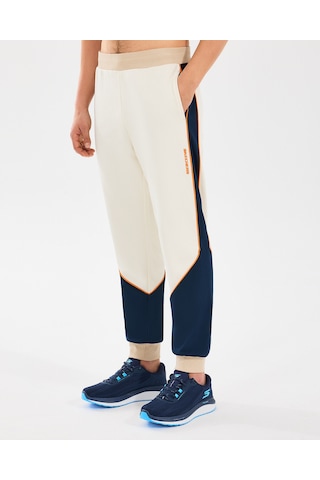 Skechers M Diagonal Lw Fleece Jogger Sweatpant Erkek Offwhite Eşofman Altı S2510037-102 Beyaz
