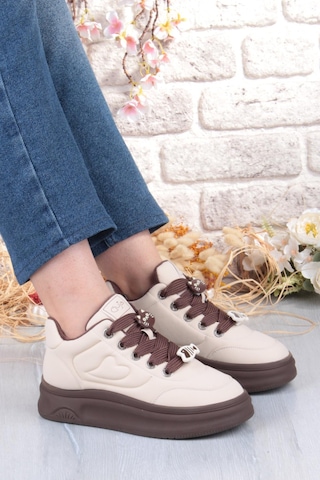 Guja Getto Emoji Süs Detaylı Rahat Hafif Kalın Taban Kadın Sneaker Ayakkabı Kahve