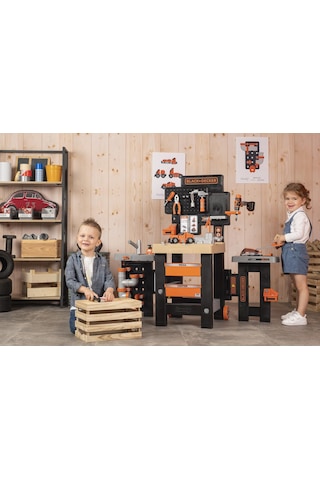 Smoby Black & Decker Mega Tamir Tezgâhı 360726