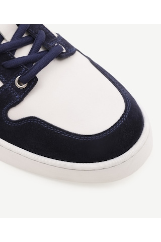 Yargıcı Hafif Tabanlı Deri Sneakers Beyaz